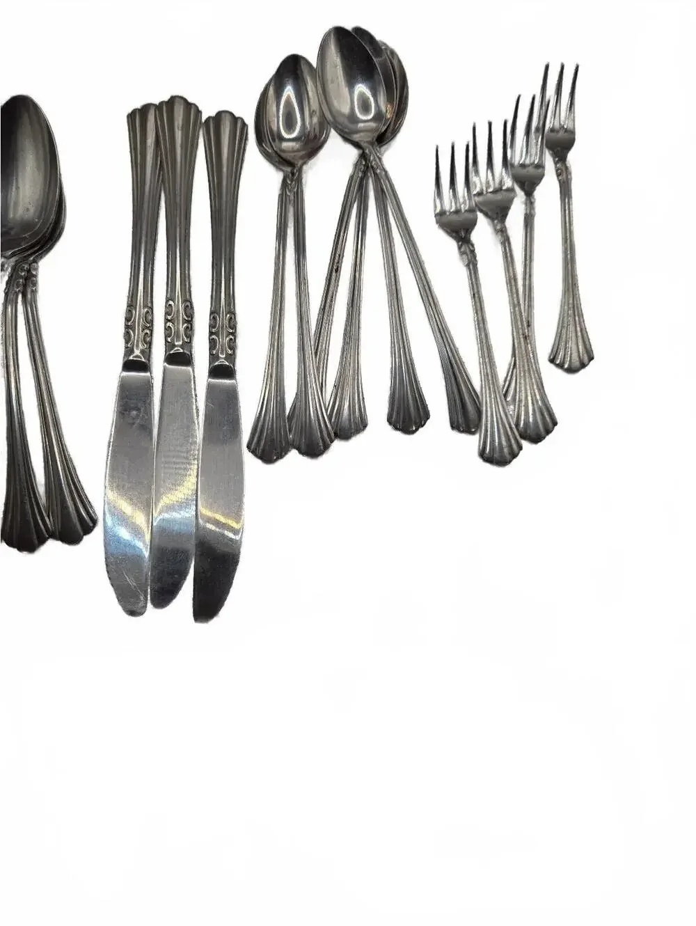 Vtg 21 pc Marketplace MPF7 Stainless steel Flatware Set w/ Ornate Handle Design